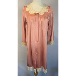 Vintage San‎ Souci Pink House Robe Size Small Lace